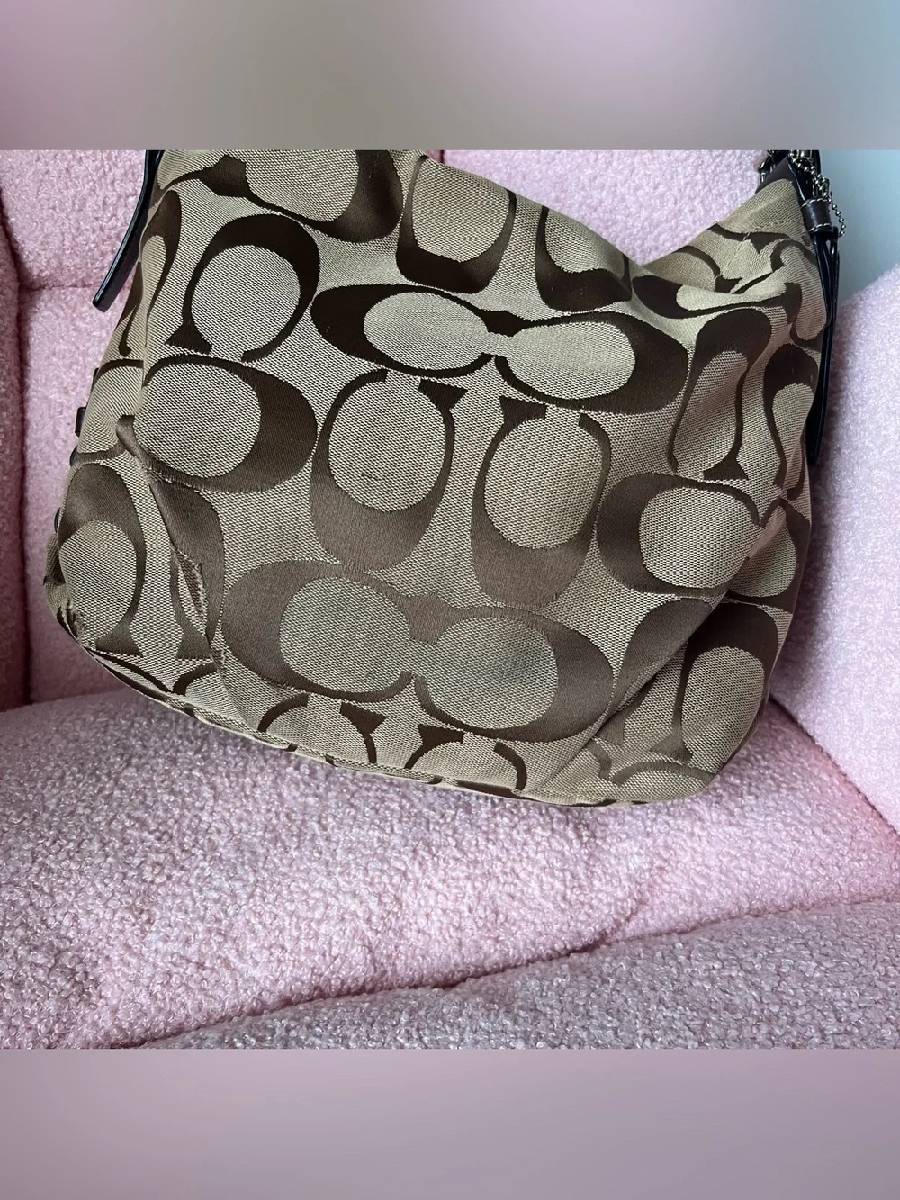 Coach Signature Hobo Shoulder / Crossbody Bag
